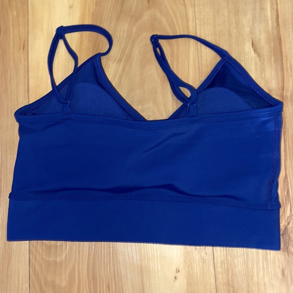 Zenana Sports Bra - Picture 2 of 5